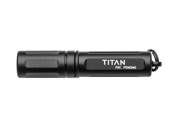 TITAN-A LED(タイタン)本体写真